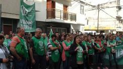 Masiva manifestación de trabajadores de APS frente al Ministerio de Salud