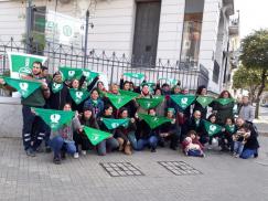 Pañuelazo frente a la sede de ATE CDP en Rosario