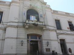 A través del Dec. 2773, contratados/as de Salud percibirán haberes adeudados