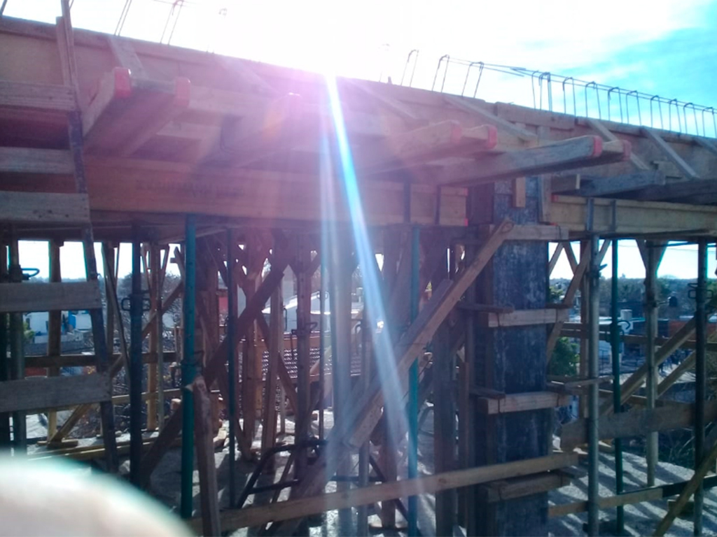 Edificio de calle Fragata Sarmiento 2575